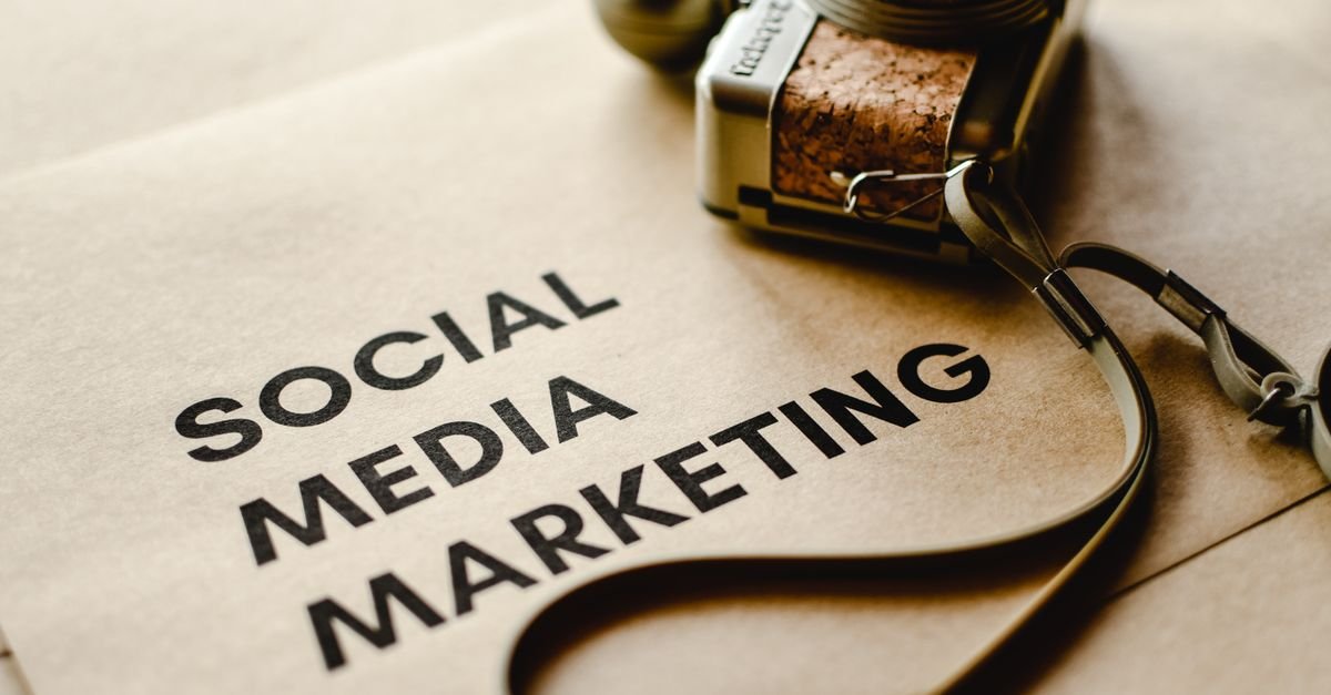 Cómo hacer marketing digital para jóvenes en redes sociales | Huacali
